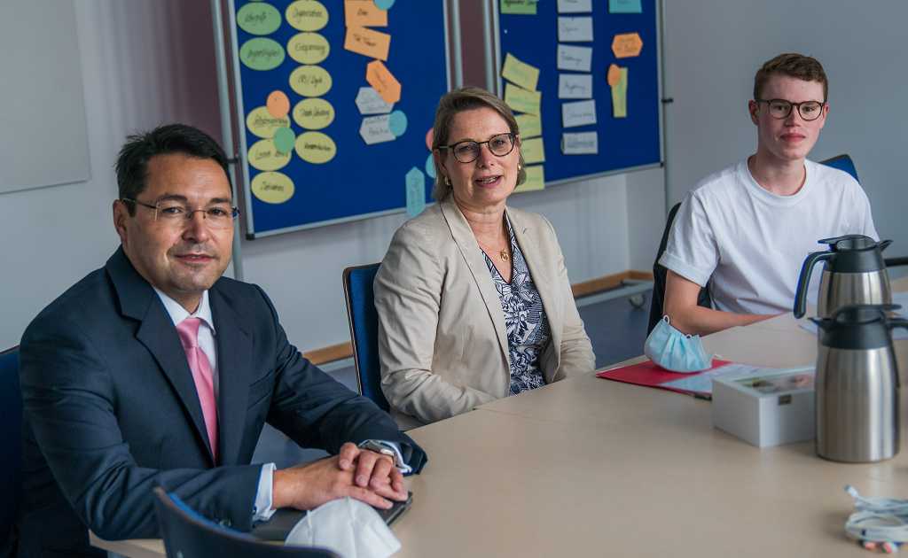 Ministerin Dr. Hubig zu Gast