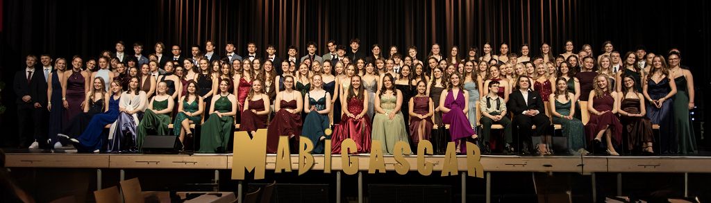 133 erfolgreiche Abiturientinnen und Abiturienten verlassen den Zoo 